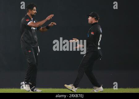 New Zealand spine bowler Ish Sodhi bowl during the Bangladesh and New Zealand 2nd ODI match of three match series at Sher-e-Bangla National Cricket St Stock Photo
