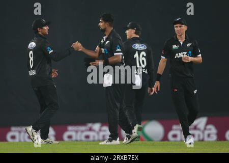 New Zealand spine bowler Ish Sodhi bowl during the Bangladesh and New Zealand 2nd ODI match of three match series at Sher-e-Bangla National Cricket St Stock Photo