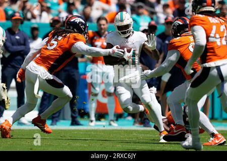 Denver Broncos linebacker Randy Gregory (5) warms up during an NFL football  training camp at the team's headquarters Friday, July 28, 2023, in  Centennial, Colo. (AP Photo/David Zalubowski Stock Photo - Alamy