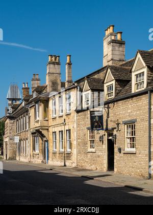 Lord Burghley public house and old stone buildings in Broad Street on a sunny September day, Stamford, Lincolnshire, England, UK Stock Photo