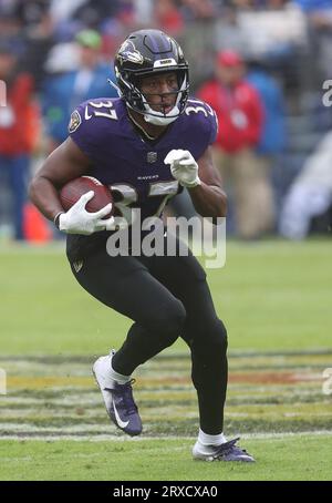 Baltimore, MD, USA. 24th Sep, 2023. Baltimore Ravens RB Kenyan Drake (37) in action against the Indianapolis Colts at M&T Bank Stadium in Baltimore, MD. Photo/ Mike Buscher/Cal Sport Media/Alamy Live News Stock Photo