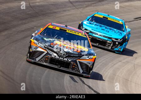 Fort Worth, Texas - September 24rd, 2023: Drivers competing in the NASCAR Autotrader EchoPark Automotive 400 at Texas Motor Speedway. Credit: Nick Paruch/Alamy Live News Stock Photo