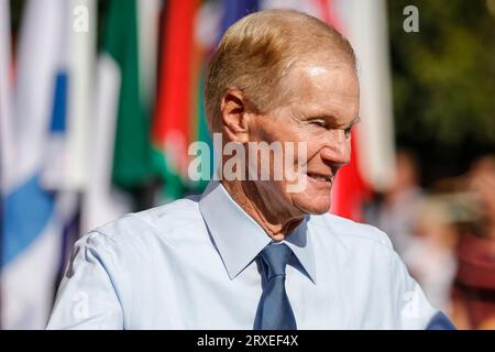 Bill Nelson (Clarence William Nelson), Administrator of administrator NASA Stock Photo