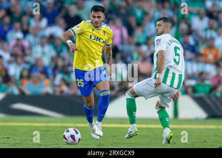 Guido Rodriguez of Real Betis and Tokmac Chol Nguen of Ferencvaros during  the UEFA Europa League match between Real Betis and Ferencvaros TC played  at Benito Villamarin Stadium on November 25, 2021