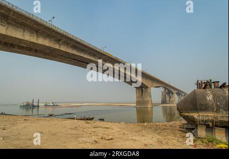 12 18 2014 Mahatma Gandhi Setu on river Ganga Patna, Bihar, India Asia. Stock Photo