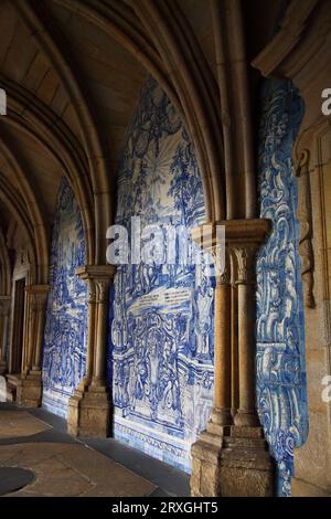 Beautiful blue tiled walls in the cloisters of the Cathedral in Porto in northern Portugal Stock Photo