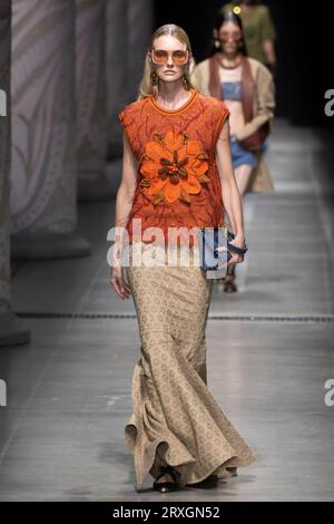 Milan, Italy. 20th Sep, 2023. Model Caroline Trentini walks on the runway at the Etro fashion show during the Spring Summer 2024 Collections Fashion Show at Milan Fashion Week in Milan, Italy on September 20 2023. (Photo by Jonas Gustavsson/Sipa USA) Credit: Sipa USA/Alamy Live News Stock Photo