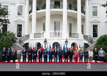 Washington DC, USA. 25th Sep, 2023. United States President Joe Biden participates in a family photo with Pacific Islands Forum leaders at the South Portico of the White House in Washington, DC, September 25, 2023.Credit: Chris Kleponis/CNP /MediaPunch Credit: MediaPunch Inc/Alamy Live News Stock Photo