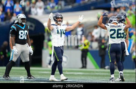 Seattle Seahawks linebacker Nick Bellore (44) in action during an NFL  football game against the New Orleans Saints, Sunday, Oct. 9, 2022, in New  Orleans. (AP Photo/Tyler Kaufman Stock Photo - Alamy