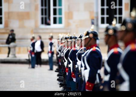 Bogota, Colombia. 25th Sep, 2023. Colombian presidential guard forms during the funeral and tribute to the artist Fernando Botero in Bogota's 'Plaza de Bolivar' on september 25, 2023. Photo by: Chepa Beltran/Long Visual Press Credit: Long Visual Press/Alamy Live News Stock Photo