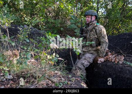 Chasiv Yar, Ukraine. 20th Sep, 2023. A Ukrainian soldier sits in the trench on the frontline in Donetsk Oblast. (Photo by Aziz Karimov/SOPA Images/Sipa USA) Credit: Sipa USA/Alamy Live News Stock Photo