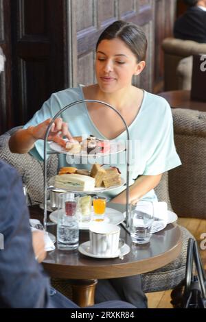 Businesspeople meeting at cafe Stock Photo