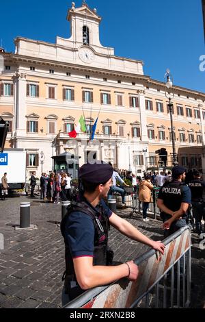 Rome, RM, Italy. 26th Sep, 2023. Former italian president Giorgio Napolitano dies at 98. Police officers stand in front of the Lower House, where non religious funeral is held. (Credit Image: © Marco Di Gianvito/ZUMA Press Wire) EDITORIAL USAGE ONLY! Not for Commercial USAGE! Stock Photo