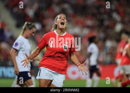 Marina Georgieva (11 Austria) reacts in frustration during the UEFA womens nations league match Austria v France at Viola Park in Vienna, Austria (Tom Seiss/SPP) Credit: SPP Sport Press Photo. /Alamy Live News Stock Photo