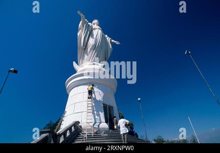 Statue of the Virgin Mary on the Cerro San Cristobal lookout hill, Santiago de Chile, Chile Stock Photo