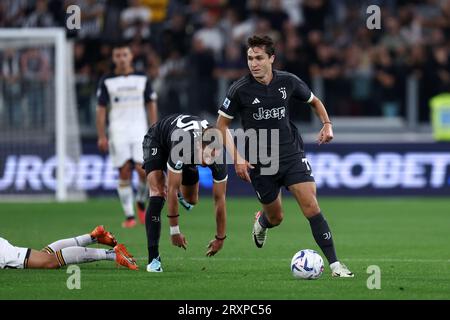 Torino, Italy. 26th Sep, 2023. Federico Chiesa of Juventus Fc controls the ball during the Serie A match beetween Juventus Fc and Us Lecce at Allianz Stadium on September 26, 2023 in Turin, Italy . Credit: Marco Canoniero/Alamy Live News Stock Photo