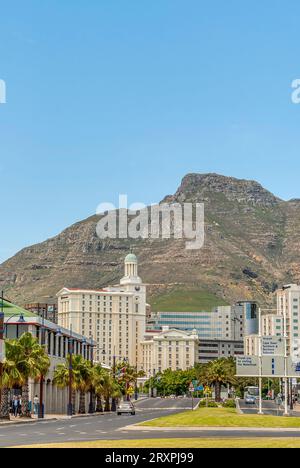 Cityscape in downtown Cape Town, South Africa, with the Southern Sun The Cullinan Hotel at the background Stock Photo