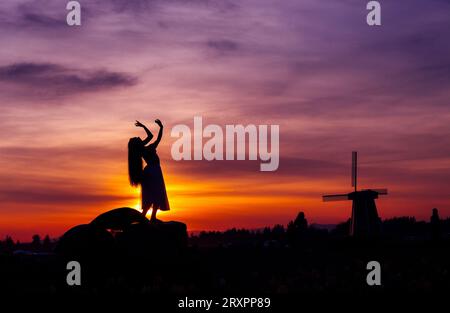 Woman in traditional skirt standing under a banyan tree, Efate Island, Port  Vila, Vanuatu Stock Photo - Alamy