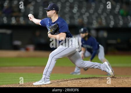 Seattle Mariners relief pitcher Justin Topa throws against the Detroit  Tigers in a baseball game, Saturday, July 15, 2023, in Seattle. (AP  Photo/Lindsey Wasson Stock Photo - Alamy