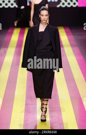 Paris, France. 02nd Oct, 2023. LOUIS VUITTON Spring/Summer 2024 Runway  during Paris Fashion Week - Paris; France 02/10/2023 Credit: dpa/Alamy Live  News Stock Photo - Alamy