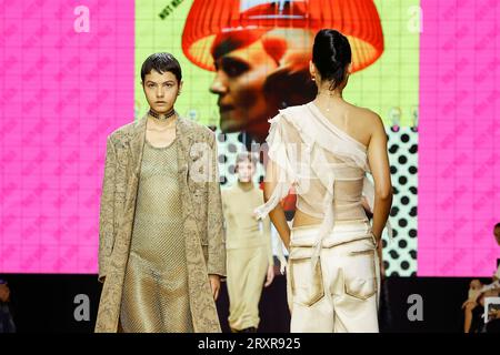 Paris, Frankreich. 26th Sep, 2023. DIOR Spring/Summer 2024 Runway during Paris Fashion Week on September 2023 - Paris; France 26/09/2023 Credit: dpa/Alamy Live News Stock Photo