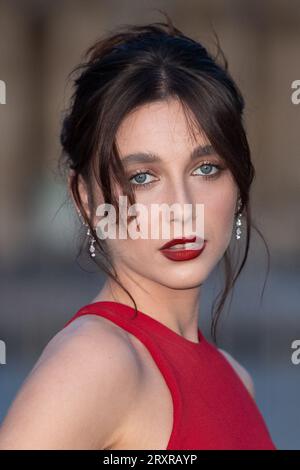 Emma Chamberlain attends the Louis Vuitton Womenswear Fall/Winter 2022/2023  show as part of Paris Fashion Week on March 07, 2022 in Paris, France.  Photo by Laurent Zabulon/ABACAPRESS.COM Stock Photo - Alamy