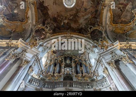 Orgel im Innenraum der Wallfahrtskirche Mariä Heimsuchung /  Käppele auf dem Nikolausberg, Würzburg, Unterfranken, Bayern, Deutschland  |  Pilgrimage Stock Photo