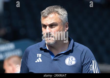 FILED - 20 August 2023, Lower Saxony, Brunswick: Soccer: 2nd Bundesliga, Eintracht Braunschweig - FC Schalke 04, Matchday 3, Eintracht Stadium. Schalke's coach Thomas Reis is in the stadium before the match. Second-division soccer club FC Schalke 04 has parted ways with coach Thomas Reis. This is the consequence of the negative development of recent weeks, announced the table 16. Photo: Swen Pförtner/dpa Stock Photo