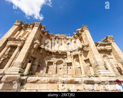 The Nymphaeum in the ancient city of Jerash, believed to be founded in 331 BC by Alexander the Great, Jerash, Jordan, Middle East Stock Photo