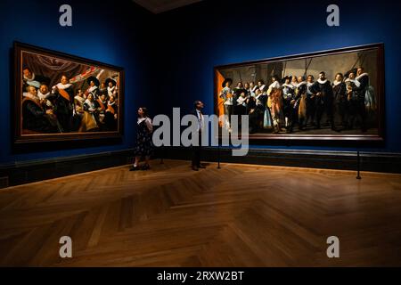 London, UK. 27 Sep 2023. Banquet of the Officers of St George Civic Guard, c 1627 and Militia Company of District XI under the Command of Captain Reynier Reacl, known as 'The Meagre Company', 1633 - Frans Hals at the National Gallery. It runs from 30 September 2023 – 21 January 2024. Credit: Guy Bell/Alamy Live News Stock Photo