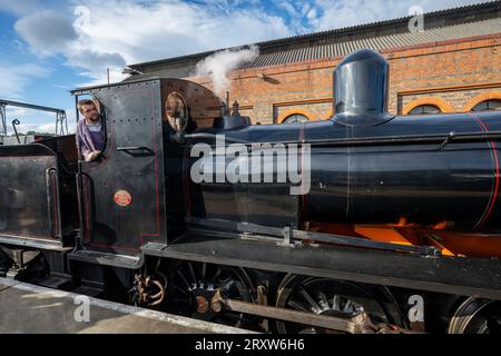 Tunbridge Wells, Kent, UK: Steam Train 2890 operated by the Spa Valley Railway seen at Tunbridge Wells West railway station. Stock Photo