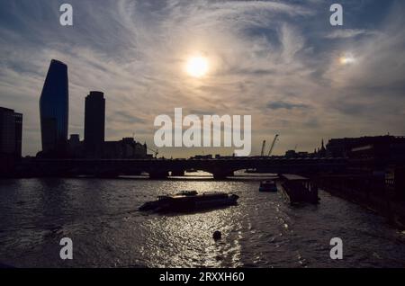 London, UK. 7th September 2023. Sunshine over the Blackfriars Railway Bridge, One Blackfriars tower and River Thames. Stock Photo