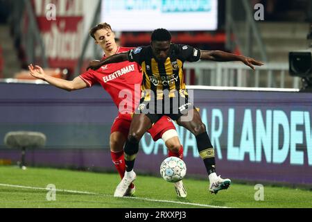 ENSCHEDE, NETHERLANDS - SEPTEMBER 27: Youri Regeer (FC Twente