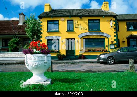 Pier Head Restaurant, Kinvarra, County Clare, Ireland Stock Photo