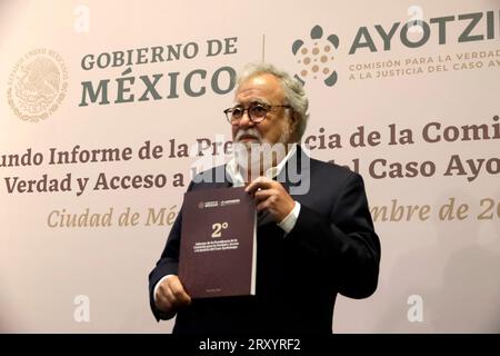 September 27, 2023, Mexico City, Mexico: The Undersecretary of Human Rights of the Ministry of the Interior, Alejandro Encinas Rodriguez presented the Second Report of the Presidency of the Commission for Truth and Access to Justice in the Ayotzinapa Case at the Ministry of Government in Mexico City. on September 27, 2023 in Mexico City, Mexico (Credit Image: © Luis Barron/eyepix via ZUMA Press Wire) EDITORIAL USAGE ONLY! Not for Commercial USAGE! Stock Photo