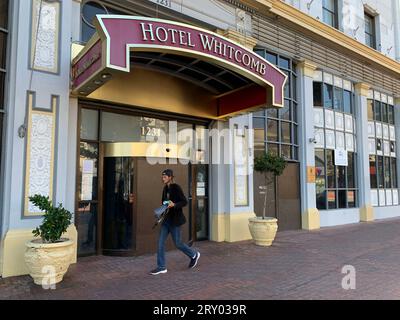 August 27, 2023, San Francisco, California, USA: The closed Hotel Whitcomb at 8th Street and Market in San Francisco California on Sunday, August 27, 2023. The city of San Francisco has come under a lot of attack for how it is handling the homeless, drug and retail fallout in Downtown San Francisco. (Credit Image: © David G. McIntyre/ZUMA Press Wire) EDITORIAL USAGE ONLY! Not for Commercial USAGE! Stock Photo