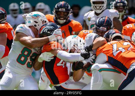 Miami Dolphins tight end Julian Hill (89) during an NFL preseason