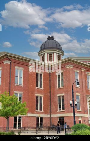 Woodstock, Illinois, USA. The Old McHenry County Courthouse that was built in 1857. Stock Photo