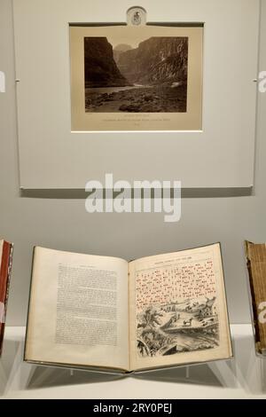 The New York Public Library, 5th Avenue, Manhattan, New York City, New York, USA Stock Photo