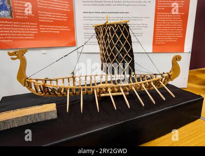 As Thelwall celebrates 1100 years of the ancient “cyty” of Thelwall a local family have made a skeleton of a Viking ship Stock Photo