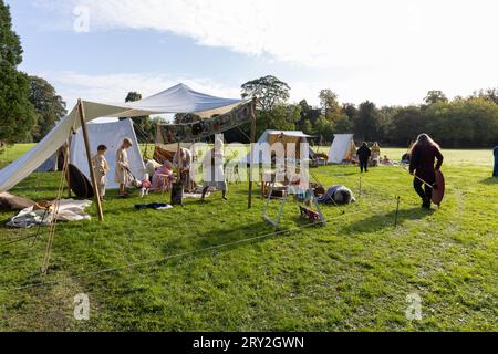Viking invaders build a village to celebrate 1100 years of the ancient “cyty” of Thelwall Stock Photo