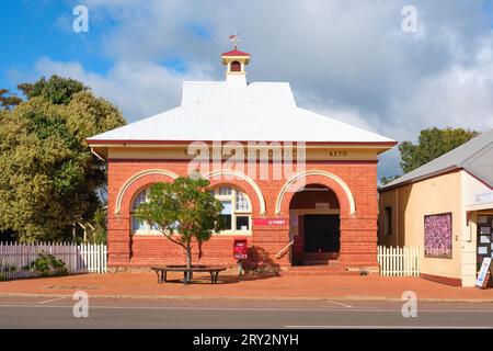 Wickepin Post Office building located in the country town of Wickepin in the Wheatbelt region of Western Australia. Stock Photo