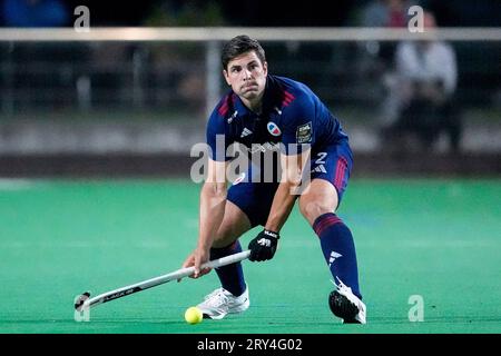 Mannheim, Deutschland. 28th Sep, 2023. Gonzalo Peillat (Gonzo, MHC, 2), am Ball, Freisteller, Ganzkörper, Einzelbild, Einzelfoto, Aktion, Action, 28.09.2023, Mannheim (Deutschland), Hockey, 1. Bundesliga, Herren, TSV Mannheim - Mannheimer HC/dpa/Alamy Live News Stock Photo