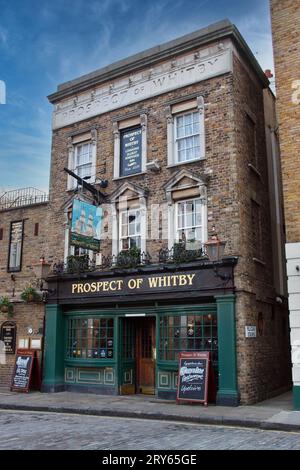 The Prospect of Whitby pub in Wapping.London's oldest riverside pub. Stock Photo