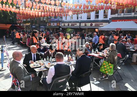 Chinatown London, UK. 29th Sep, 2023. Chinese Information and Advice Centre hosts a mid-autumn festival (中秋节) celebration. Dating back almost 3000 years, Mid-Autumn Festival, also known as Moon Festival, celebrates the annual harvest that falls on the 8th month of the Chinese Lunar Calendar. Chinese traditionally, families and loved ones will gather together to celebrate with a seasonal feast in the heart of London - Chinatown at Newport Place. Credit: See Li/Picture Capital/Alamy Live News Stock Photo