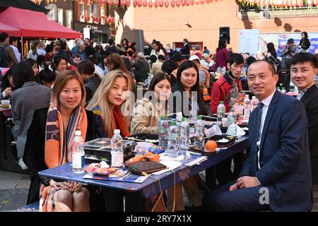 Chinatown London, UK. 29th Sep, 2023. Chinese Information and Advice Centre hosts a mid-autumn festival (中秋节) celebration. Dating back almost 3000 years, Mid-Autumn Festival, also known as Moon Festival, celebrates the annual harvest that falls on the 8th month of the Chinese Lunar Calendar. Chinese traditionally, families and loved ones will gather together to celebrate with a seasonal feast in the heart of London - Chinatown at Newport Place. Credit: See Li/Picture Capital/Alamy Live News Stock Photo