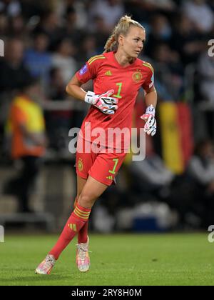 BOCHUM - Germany goalkeeper Merle Frohms during the UEFA Nations League women's match between Germany and Iceland at the Vonovia Ruhr Stadium on September 26, 2023 in Bochum, Germany. ANP | Hollandse Hoogte | GERRIT VAN COLOGNE Stock Photo