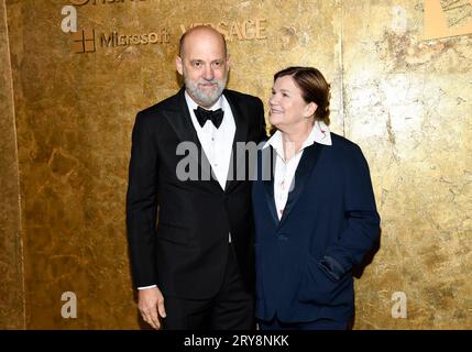NEW YORK, NEW YORK - MARCH 28: Anthony Edwards and Mare Winningham attend  Plaza Suite Opening Night on March 28, 2022 in New York City Stock Photo  - Alamy