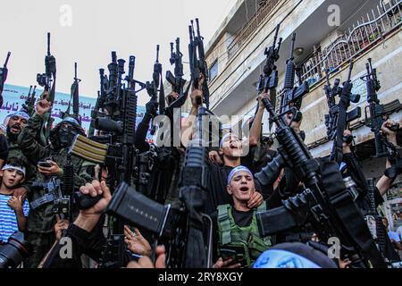 Nablus, Palestine. 29th Sep, 2023. Palestinian masked gunmen from the ...