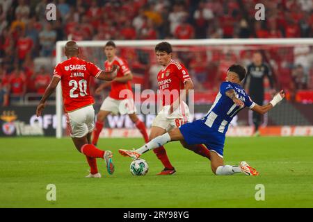 Ze Pedro during Liga Portugal Betclic 23/24 game between SL Benfica and FC  Porto at Estadio Da Luz, Lisbon. (Maciej Rogowski Stock Photo - Alamy